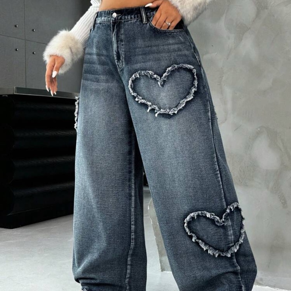 Stylish Heart Patch Women Jeans